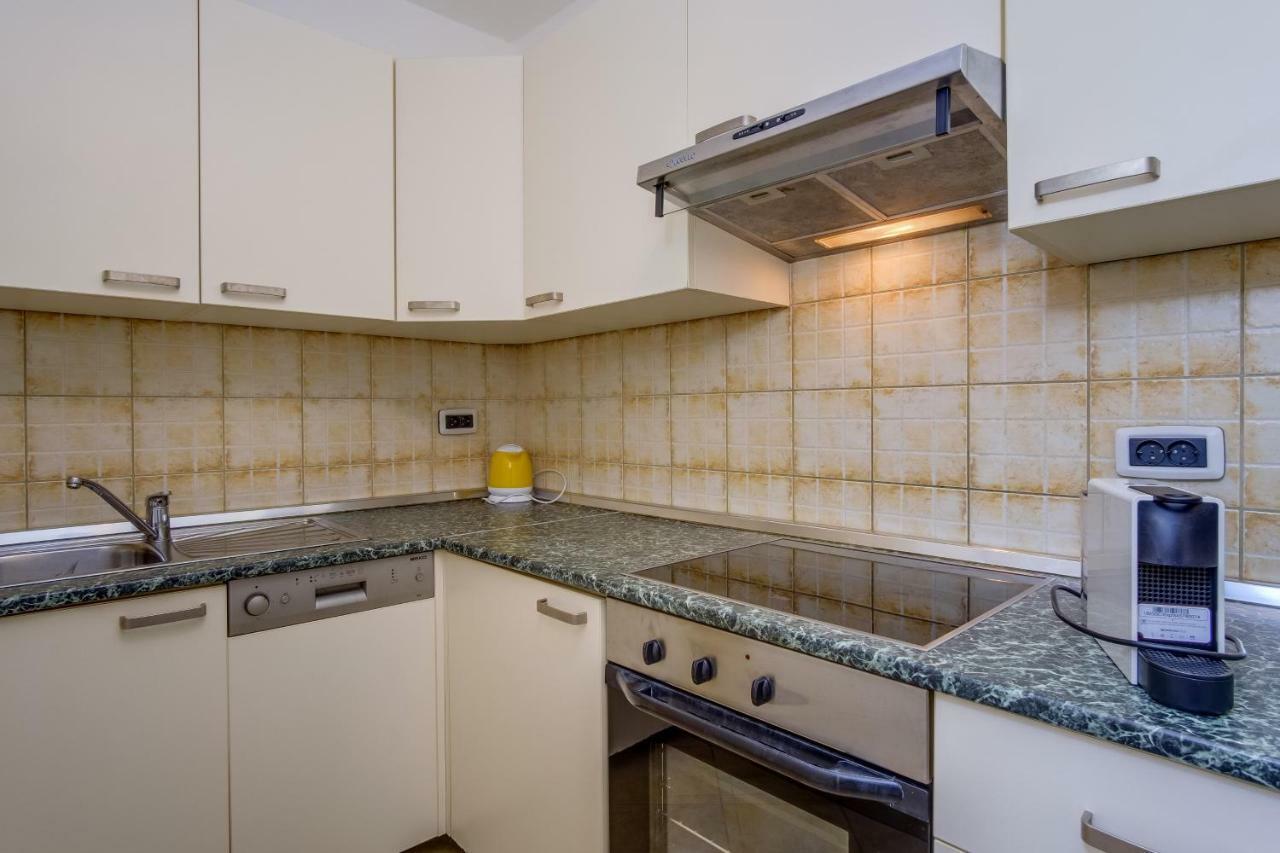 Apartamento Dairos Mali Lošinj Exterior foto